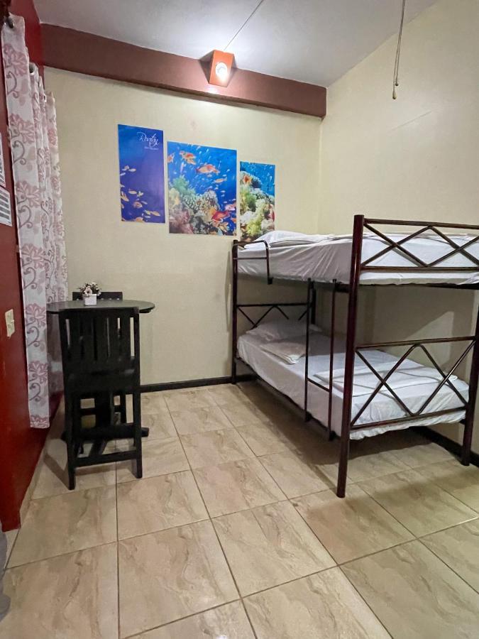 B Aparts Hotel Coxen Hole Ngoại thất bức ảnh